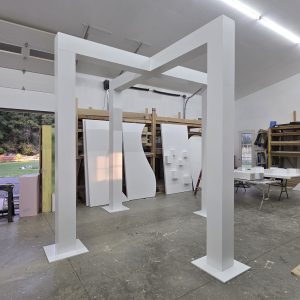 Crossed Square Arches Set